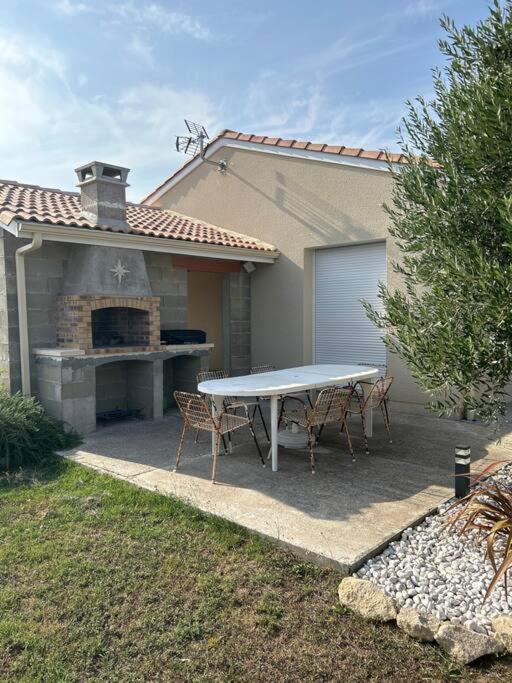 Maison Proche Saint Emilion Villa Exterior foto